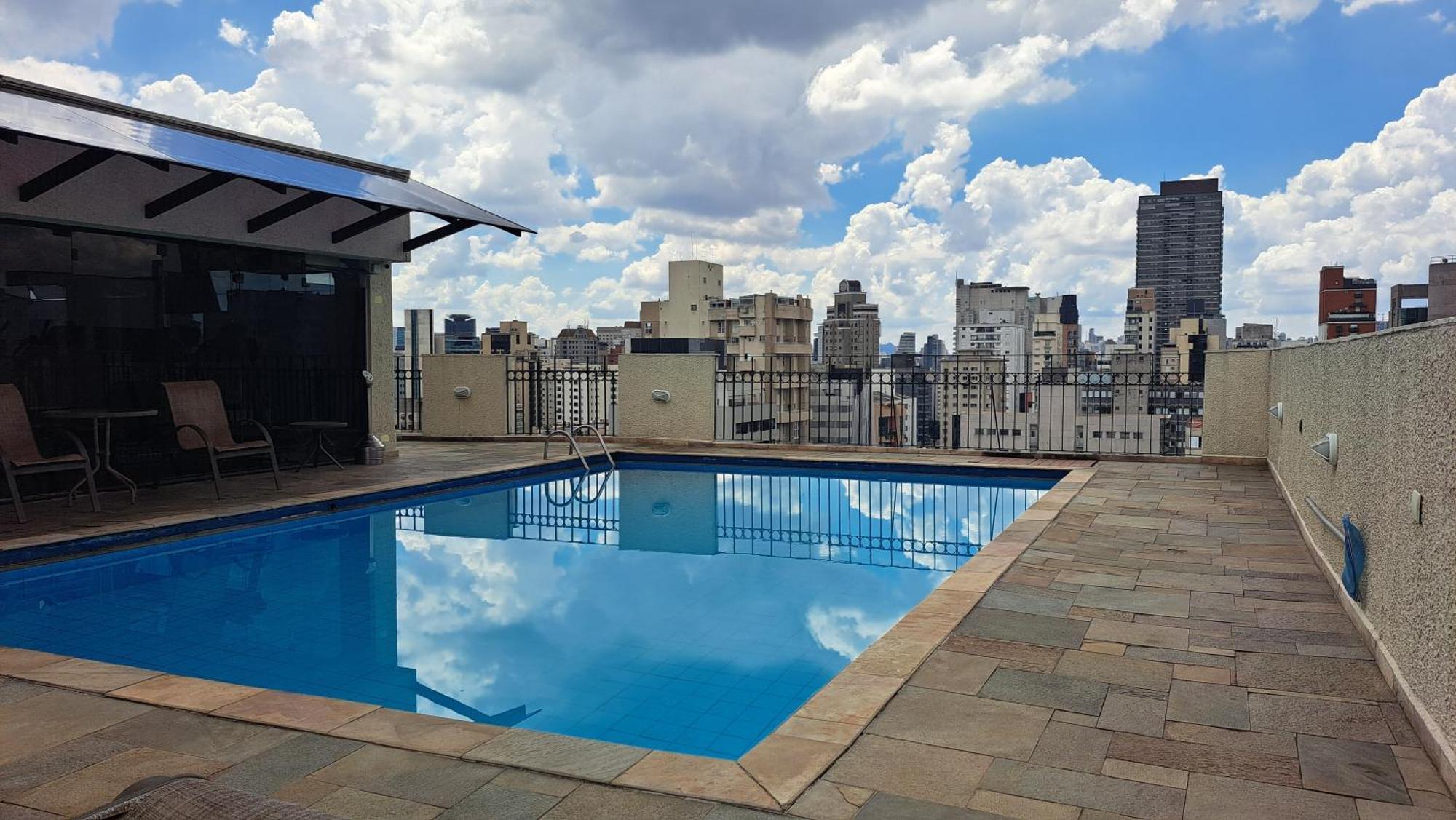 Flat Confortavel - Academia - Piscina - Garagem - Melhor Localizacao Do Itaim Bibi サンパウロ エクステリア 写真