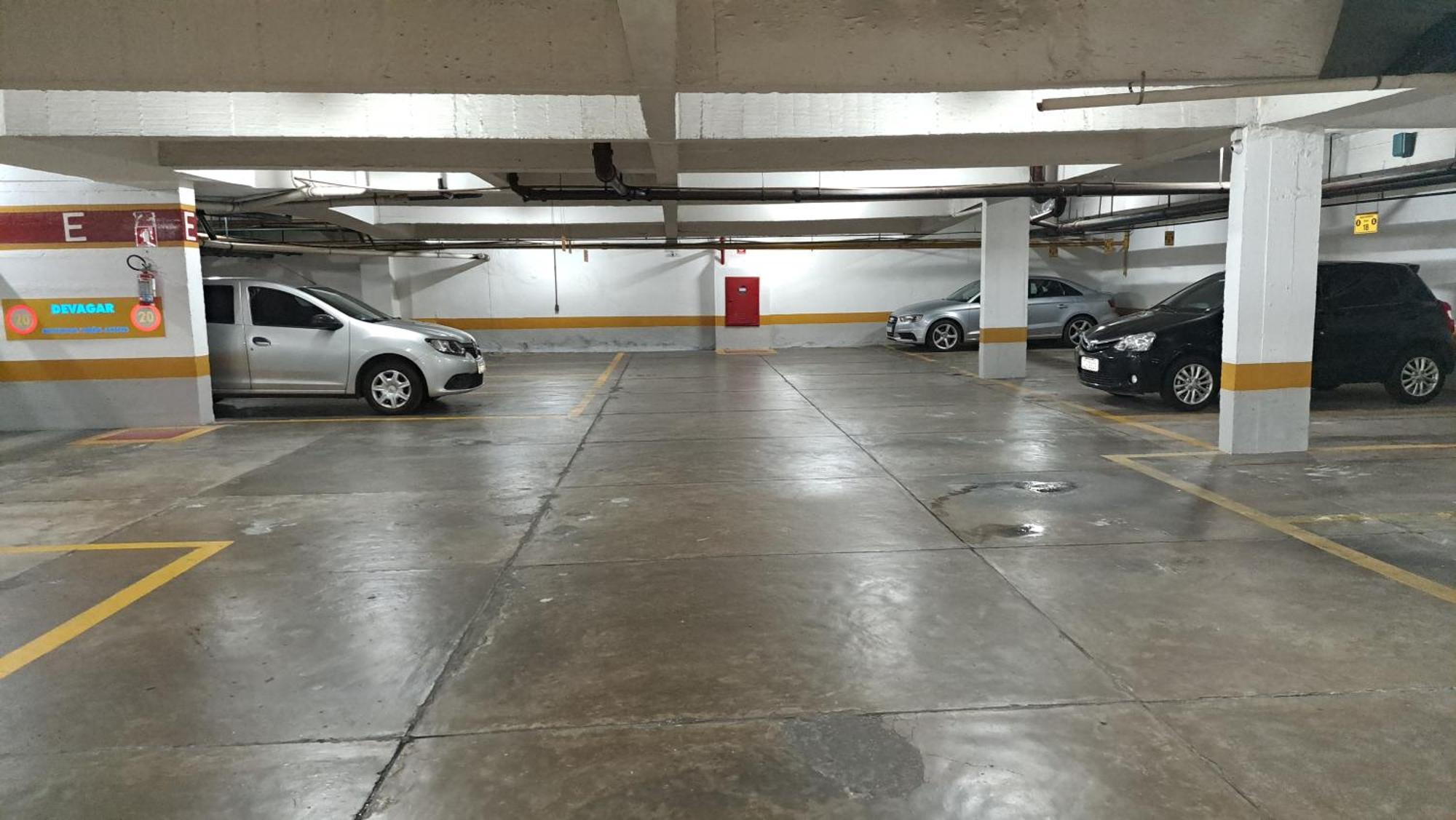 Flat Confortavel - Academia - Piscina - Garagem - Melhor Localizacao Do Itaim Bibi サンパウロ エクステリア 写真